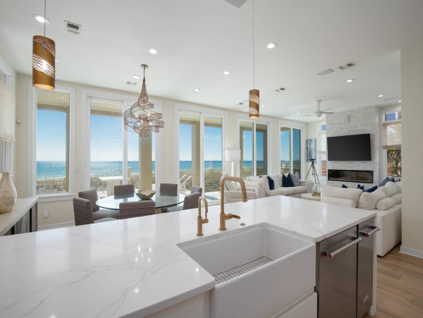 Amazing 5 Bedroom Beachfront Home in Destin with Sunset View